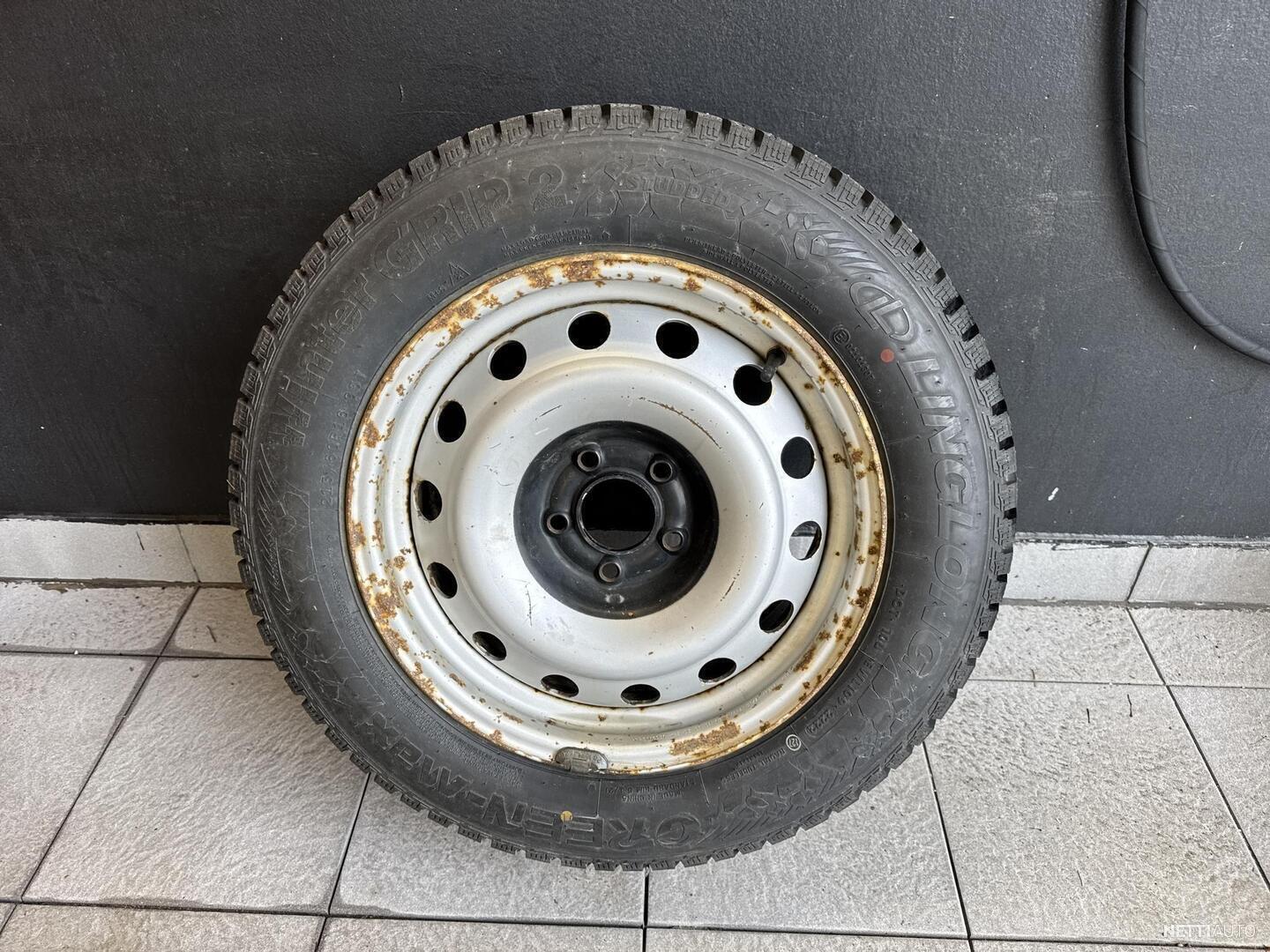 34 / 35