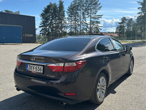 Lexus ES250