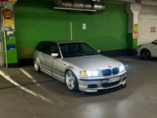 BMW 330