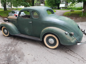 Plymouth Special Deluxe
