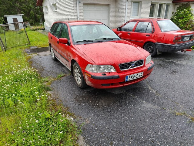 Volvo V40