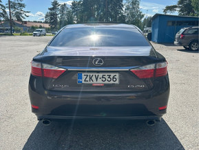 Lexus ES250