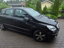 Mercedes-Benz B