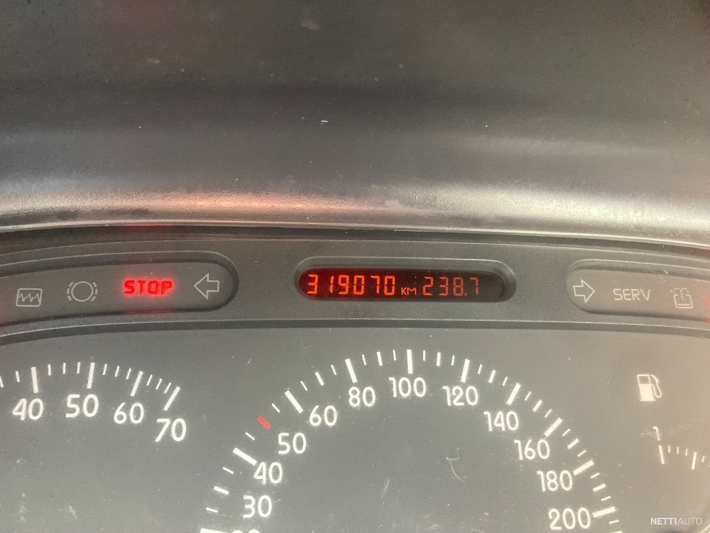 16 / 16