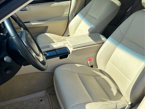 Lexus ES250