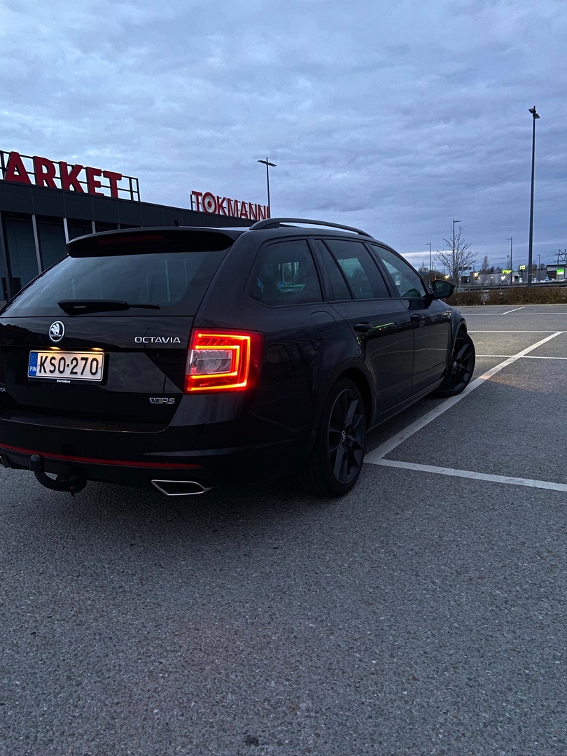 Skoda Octavia 2017, photo 3/12