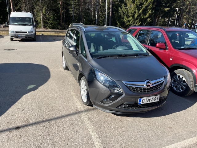 Opel Zafira Tourer