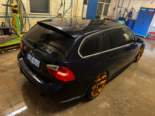 BMW 335
