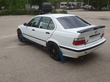 BMW 325