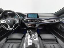 BMW 740