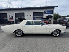 Ford Galaxie