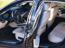 BMW 740