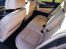 BMW 740