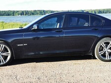 BMW 740