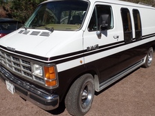 Dodge Ram B250