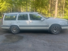 Volvo XC70