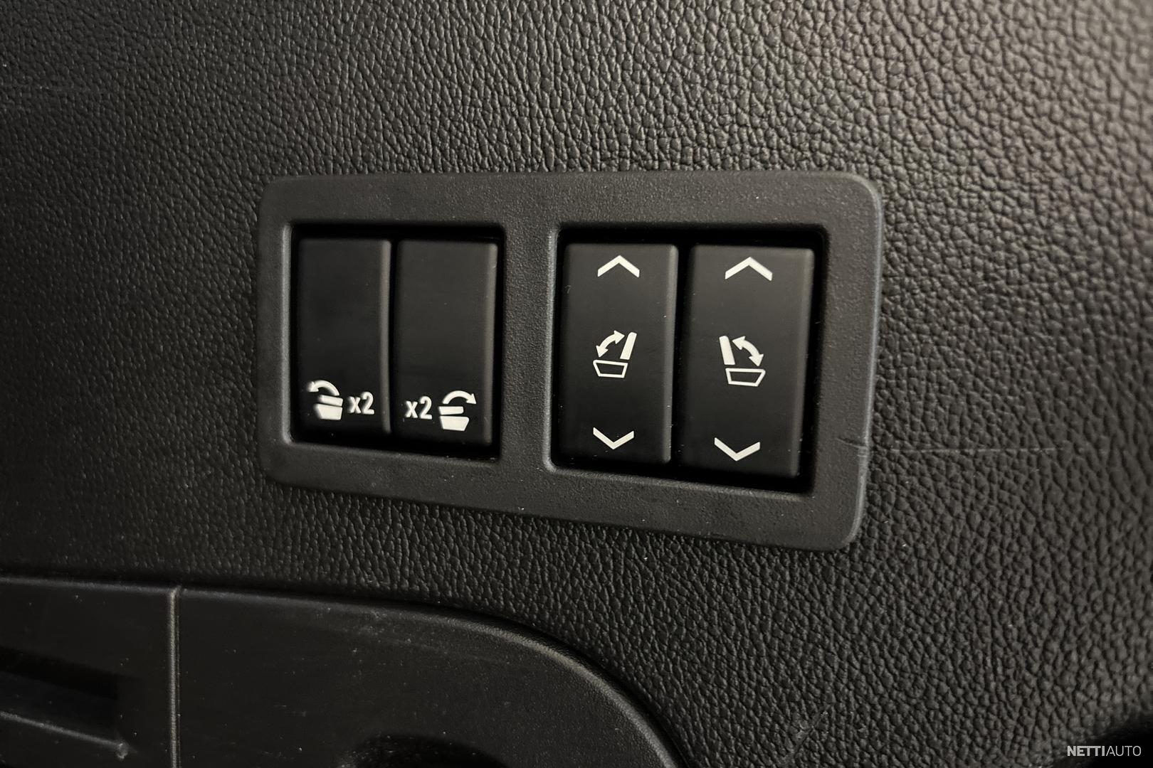 34 / 40