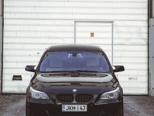 BMW 523