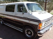 Dodge Ram B250
