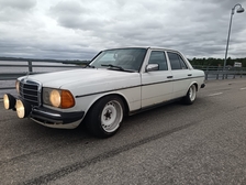 Mercedes-Benz 240