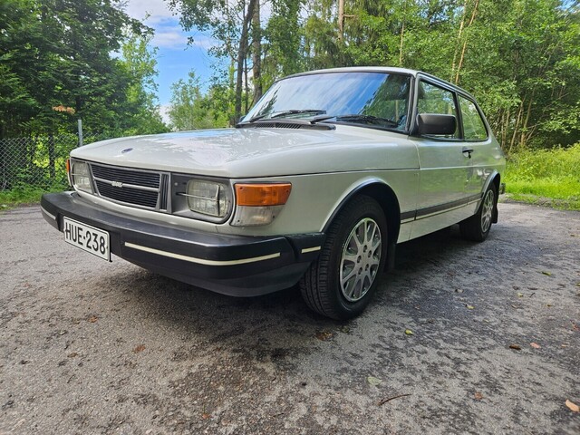 Saab 90