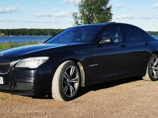 BMW 740