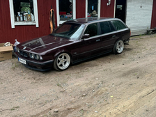BMW 525