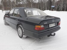 Mercedes-Benz 200