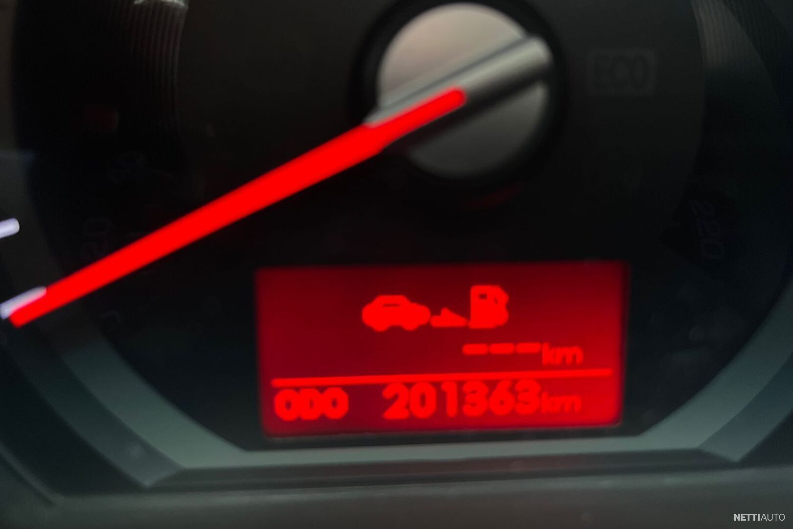 12 / 22
