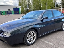 Alfa Romeo 166