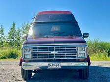 Chevrolet Chevy Van