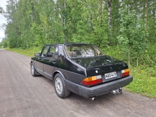 Saab 900