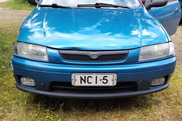 Mazda 323