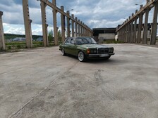 Mercedes-Benz 300