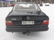 Mercedes-Benz 200