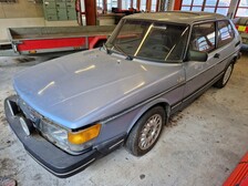 Saab 900