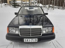Mercedes-Benz 200