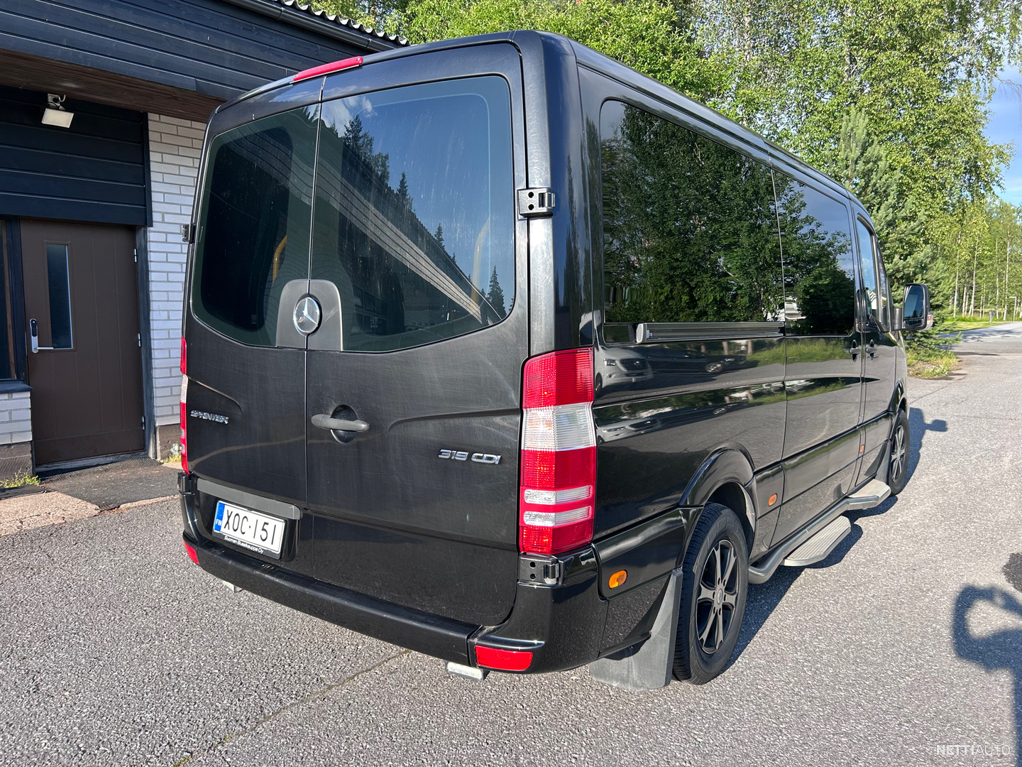 4 / 9