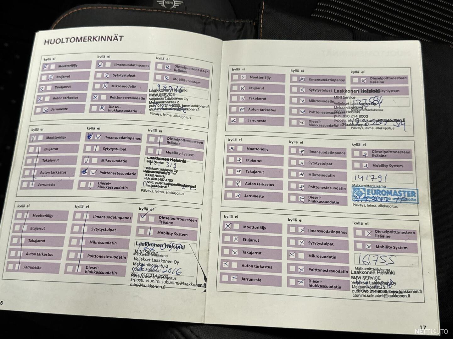 22 / 24