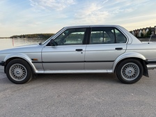 BMW 325