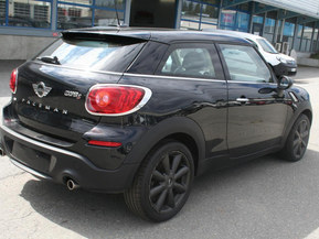 MINI Paceman