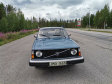 Volvo 244