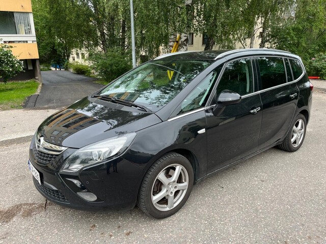 Opel Zafira Tourer