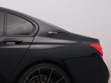 BMW 740