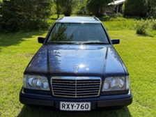 Mercedes-Benz 320