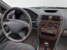 Mitsubishi Galant