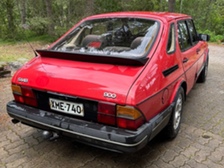 Saab 900