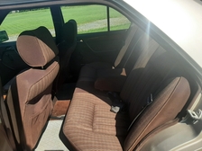 Mercedes-Benz 260