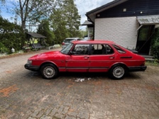 Saab 900