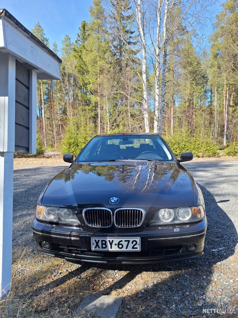 2 / 11